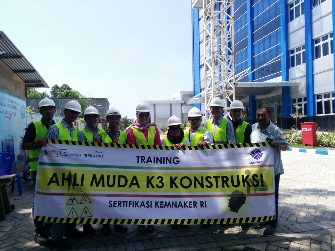 Proxsis Surabayapublik Training Ahli Muda K3 Konstruksi Surabaya 23 28 April 2018